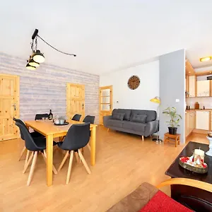 apartment-labsk-108-pindlerv-mln.spindleruvmlyn-hotels.com/