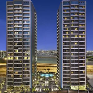 Atana 4*, Ντουμπάι Ηνωμένα Αραβικά Εμιράτα